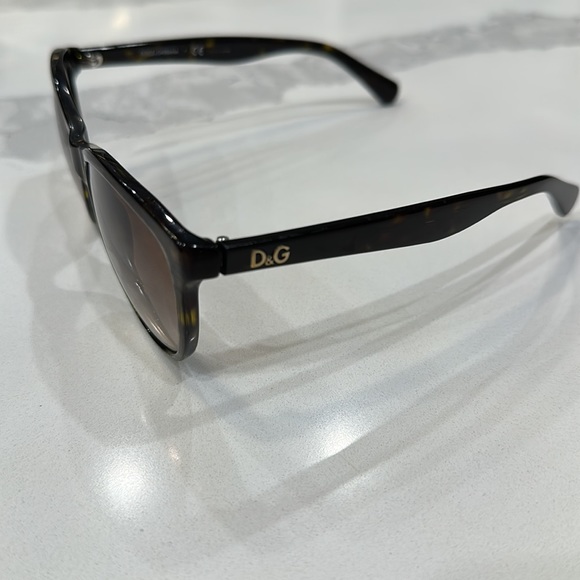 Dolce Gabbana Sunglasses - Picture 4 of 12